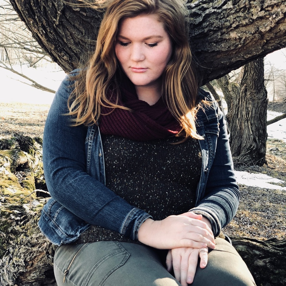 Meet your Posher, Emily